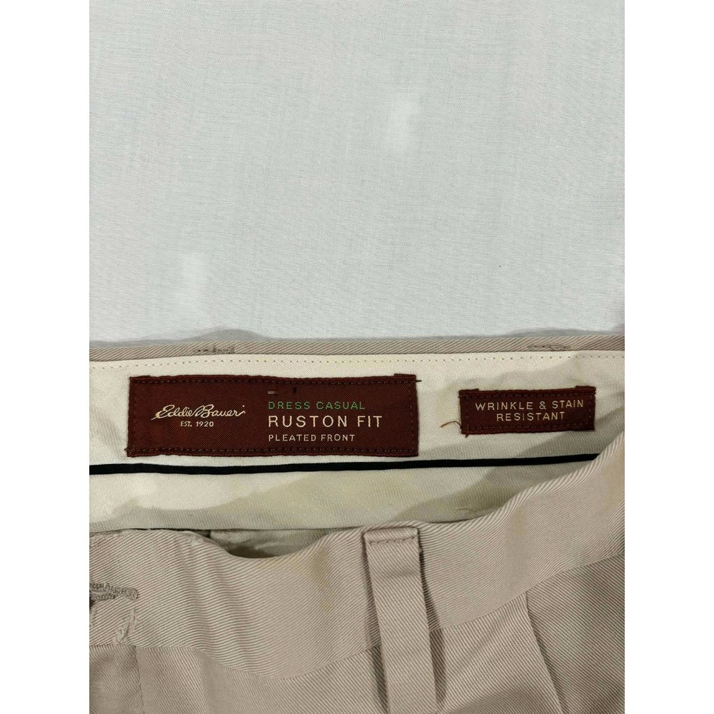 Eddie Bauer Ruston Fit Pleated Khaki Pants Mens 40x34 Tan Wrinkle Resistant - Picture 3 of 11